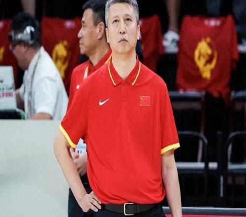 CCTV5直播：中國男籃今夜1930戰烏拉圭，胡明軒空降、焦泊喬入選