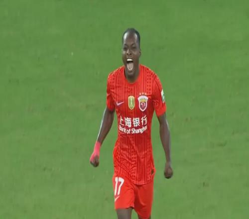 中超第23輪，上海海港32戰勝武漢三鎮