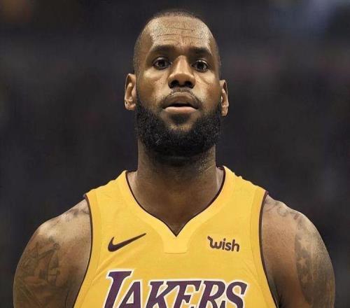 第24年！NBA獨一無二，詹姆斯能實現45000分的夸張紀錄嗎