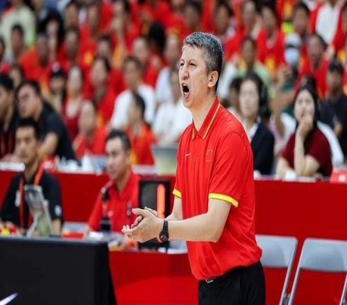 李弘權7中0趙繼偉0分！中國男籃熱身輸新西蘭，暴露三大致命問題