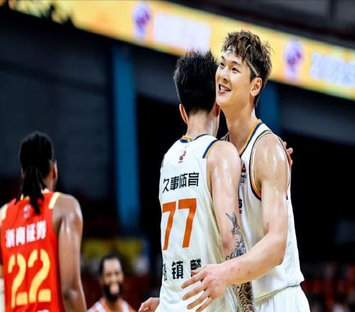 落選大名單的球員！比正牌國(guó)家隊(duì)實(shí)力強(qiáng)，趙睿、周琦、林葳領(lǐng)銜