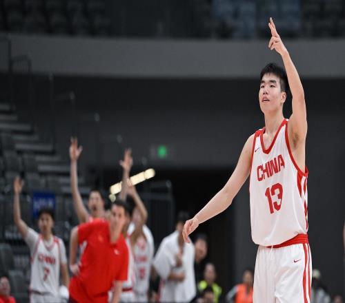 U18男籃亞洲杯三項數據第一：助攻27次、命中率52.2%、三分43%