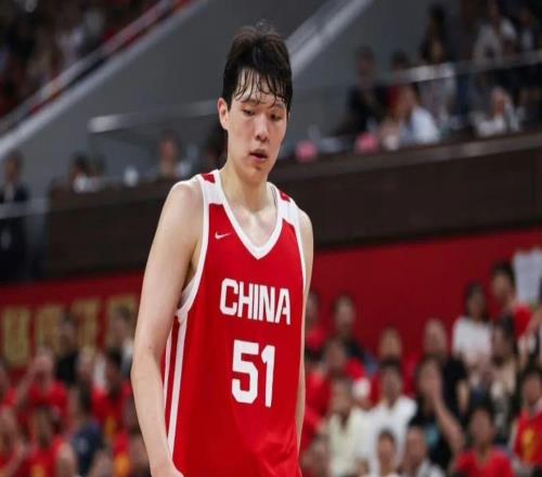 中國男籃VS卡塔爾12人大名單出爐！5后衛4鋒線3內線陣容，趙繼偉胡明軒楊瀚森領銜，李悅洲無緣榜單