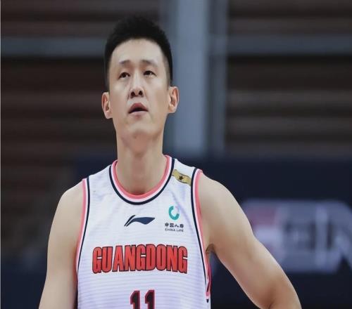宏遠(yuǎn)速遞！陳老板做重要決定，王少杰買斷新動(dòng)態(tài)，薩姆納主動(dòng)降薪
