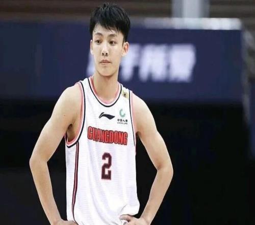 CBA：遼寧、山東洗牌所有外援，徐杰鎖定頂薪，王哲林后悔沒前往NBA，中國男籃排名再次下降