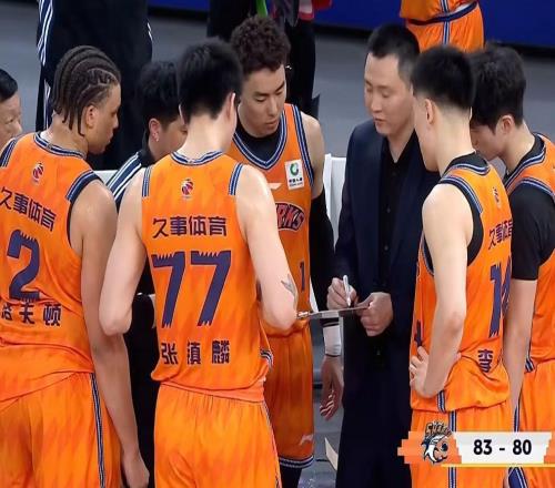 上海男籃續約外援遇阻，洛夫頓本人發聲：他們不想讓我回去！