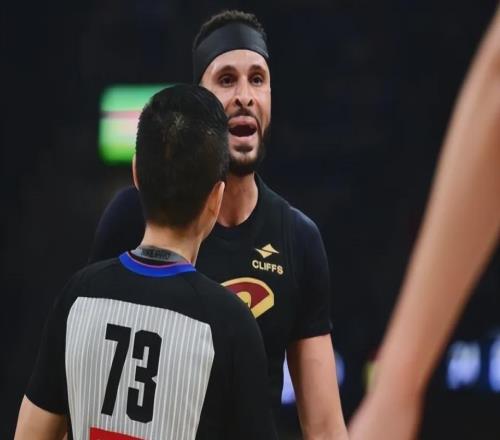 步行者總經理：小南斯經驗豐富球商很高，他在新賽季會迎來反彈