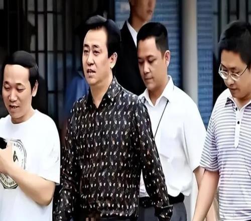 賬上只剩3.55萬，卻欠了1.85億：恒大歌舞團破產，許家印的"面子"終于算清了