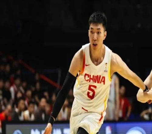 頭號功臣!廖三寧改打首發高效18分連續兩場成中國男籃得分王