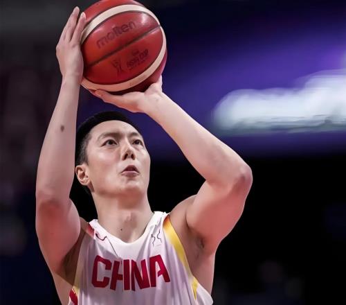 胡明軒正式重返中國男籃！
