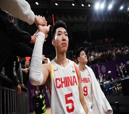 大勝喀麥隆34分！男籃9名球員評價：胡金秋優秀龐崢麟滿分3人及格