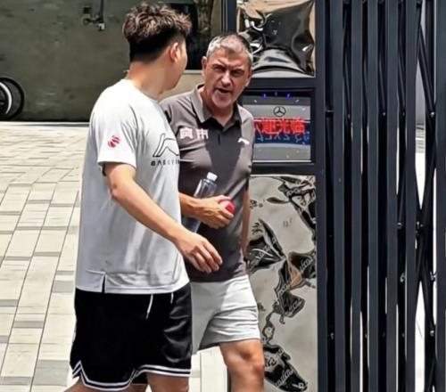 宏遠最新消息！宏遠新帥到位，小陳總留人失敗，威姆斯首談杜鋒下課！