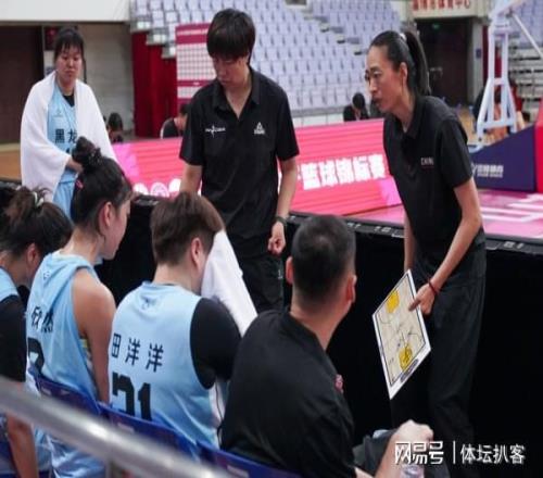 創造歷史！黑龍江女籃場場慘敗，狂輸大學生球隊91分