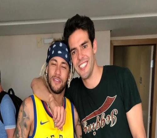 不自律典范！內(nèi)馬爾34歲退役，這歲數(shù)不少球員正值巔峰
