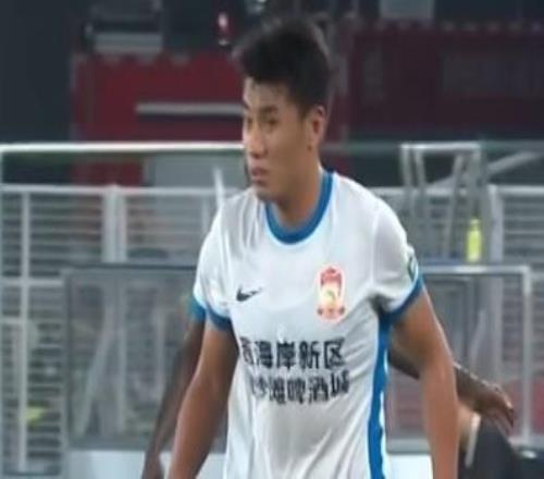 里程碑，西海岸37歲后衛(wèi)張呈棟已代表中國俱樂部出戰(zhàn)300場