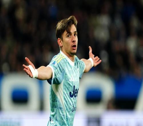 斯基拉：曼聯詢價小孔塞桑，后者可能在今夏離開尤文
