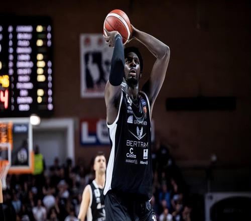 前掘金次輪秀將回歸意甲聯賽，目前快船手握他的NBA簽約權