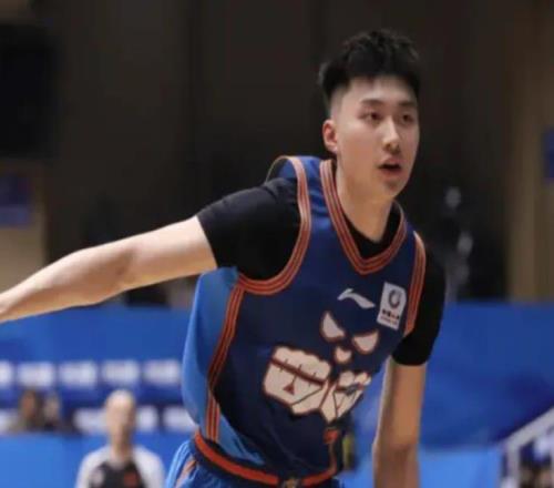 遼寧隊簽20歲頂級后衛，轉會費高達8位數北控官宣多名外援