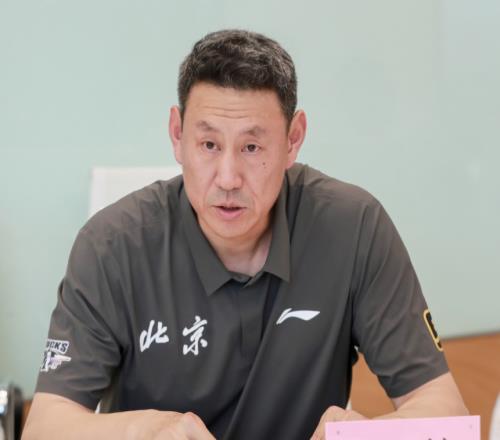 李楠劍指CBA總冠軍！基本敲定布朗，簽約桑普森，廣廈拆隊，上海衛冕難！