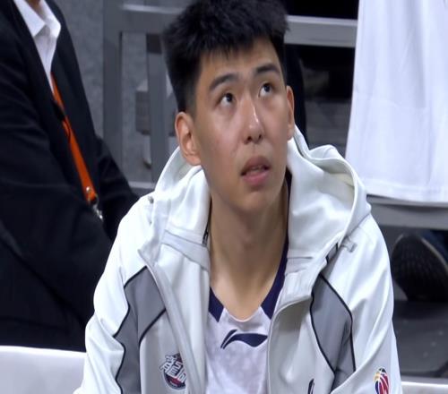 宏遠速遞！陳老板表態不擺爛，兩人喜獲續約，徐昕去向基本確定