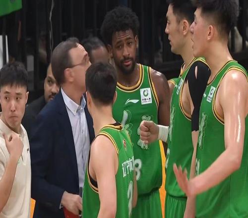 遼寧男籃鎖定新大外，報(bào)價(jià)場(chǎng)均19+7內(nèi)線悍將，脾氣比較暴躁！