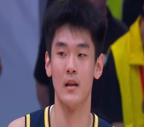 廣東宏遠(yuǎn)U19大勝吉林！王洪澤轟32+17+5，小徐昕11+3，夏振峰18分