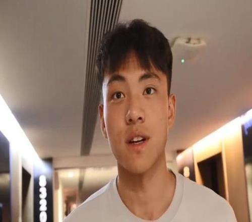 李昊：首次踢青島德比時是沒見過世面的小孩，現(xiàn)在成長特別多