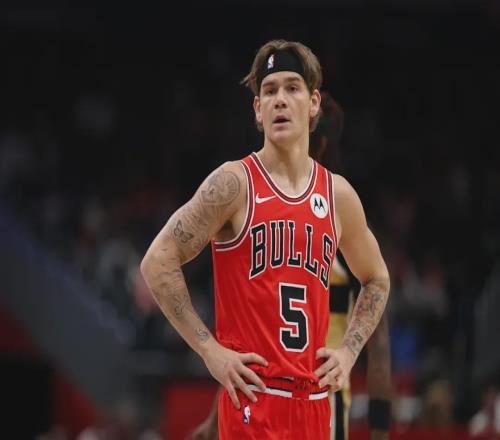 加盟歐洲聯賽！三屆扣籃王麥克朗，為什么打不了NBA