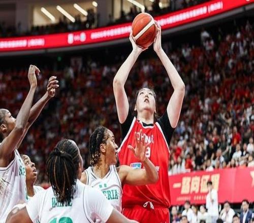 中國(guó)女籃熱身賽險(xiǎn)勝尼日利亞，張子宇獨(dú)得24分立下頭功