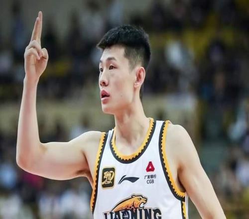 CBA最新消息！王嵐嵚確定留隊(duì)，廣東宏遠(yuǎn)報(bào)價(jià)NBA名將
