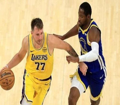 ESPN：湖人仍有意庫明加但相關談判已停滯數周
