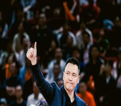 盧偉回憶G4逆轉(zhuǎn)首鋼！直言靠調(diào)整取勝，球迷反問：沒大白邊能贏