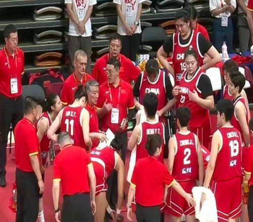 兩連勝！中國女籃逆轉非洲冠軍，張子宇23+13，王思雨9+5+3
