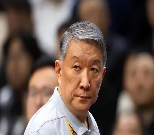 不召李夢不是李月汝女籃兩大核心回京，宮魯鳴這下安心了