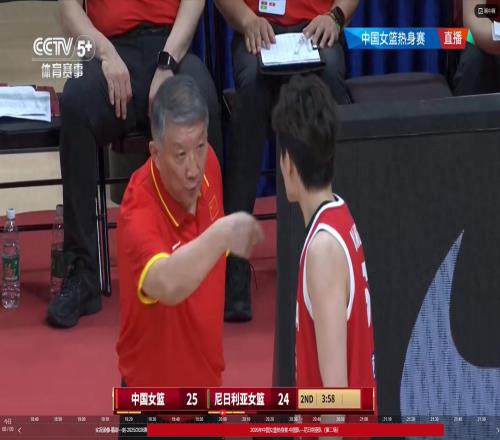 離譜！中國女籃25歲投手，10中0兩戰怒砍0分，球迷：史上最差投手