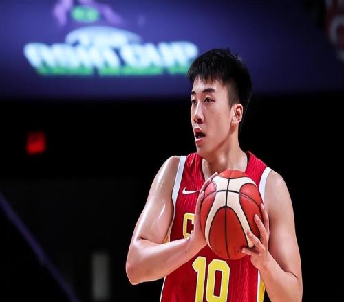 男籃8378烏拉圭3喜1憂！賀希寧+2將打出身價，王俊杰仍低迷！