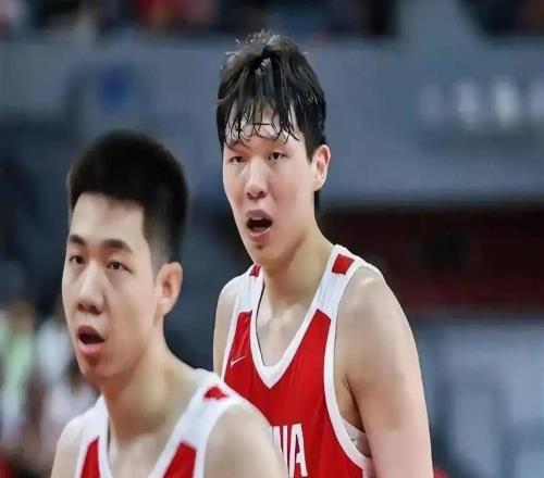 两连胜!中国男篮世预赛出线形势有变,下个窗口期,这两人不能带了