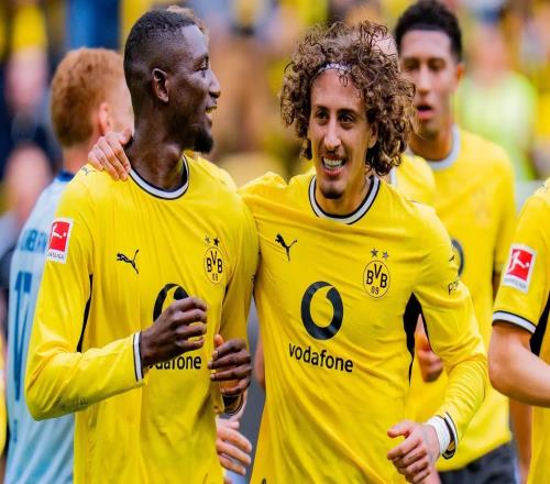 Goal:斯图加特曾关注法比奥席尔瓦,新援费尔曼盛赞吉拉西