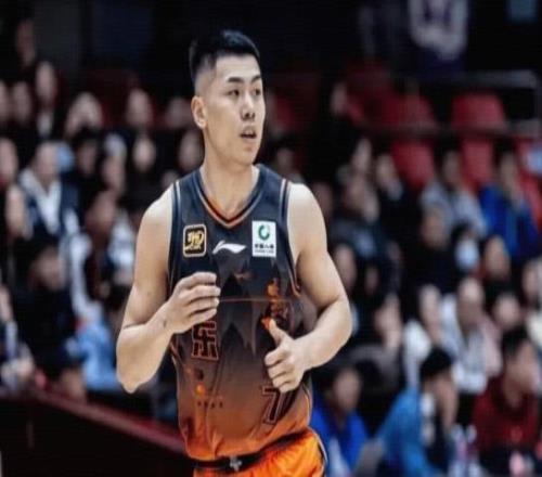 赵探长:同曦后卫邬挺嘉、山东前锋刘毅将加盟NBL贵州猛龙