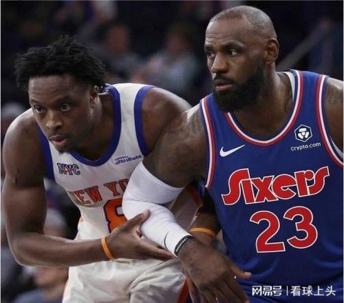 揭幕战尼克斯vs76人:53年首冠戒指夜,詹姆斯来踢馆