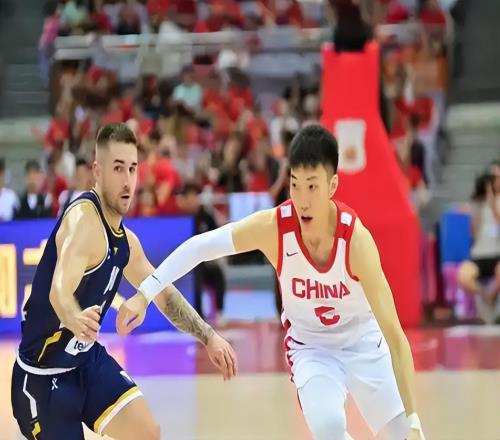 从CBA弃将到MVP再到男篮得分王!29岁迎来巅峰,马布里也功不可没