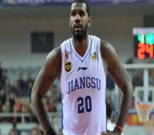 每天一包烟半年净赚100万,他本该是NBA最强中锋