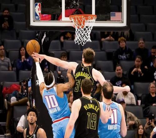 统治NCAA的他,为何打不了NBA,甚至被CBA嫌弃