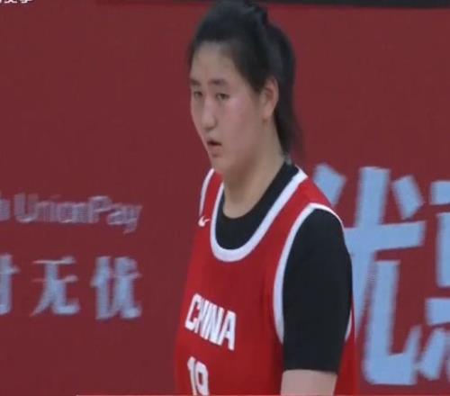 热身赛中国女篮再胜尼日利亚,张子宇23分13篮板表现抢眼