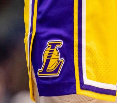 NBA经纪人施瓦茨谈湖人队以125亿美元售出:都不肯在老将身上花钱