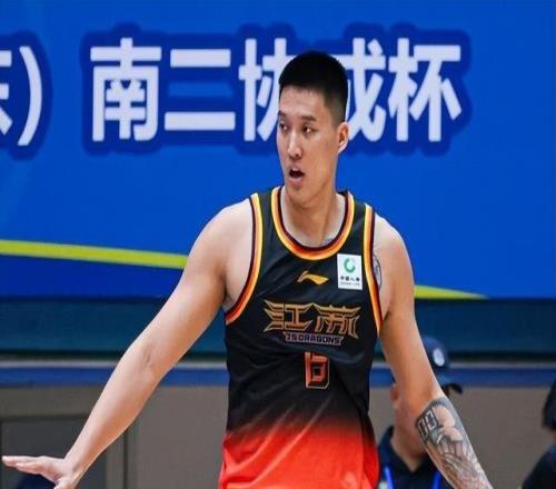 曾繁日14+6上篮准绝杀!江苏2分险胜宁波获CBA夏联库尔勒站2连胜