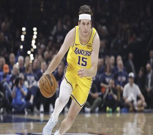 里夫斯:NBA中打高尔夫前三是我、库里和基斯珀特,湖人第二是布朗尼