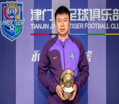 于根伟解禁复出之后!首次向大家说抱歉,直言感谢球队团队和助教