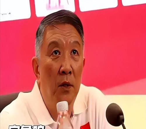 76比88惨败意大利!女篮海外热身赛遭开门黑:宫鲁鸣该反省反省了