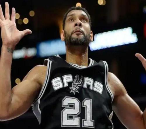 盘点NBA历史攻防一体7大巨星,乔科领衔,邓肯第5,现役2人上榜